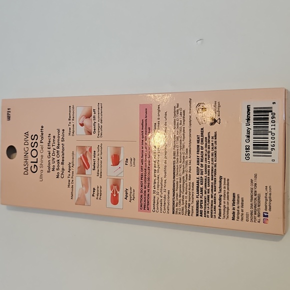 Dashing Diva Gloss Galaxy Unknown Black Silver Gold 32 Gel Nail Strips NEW - Picture 4 of 4